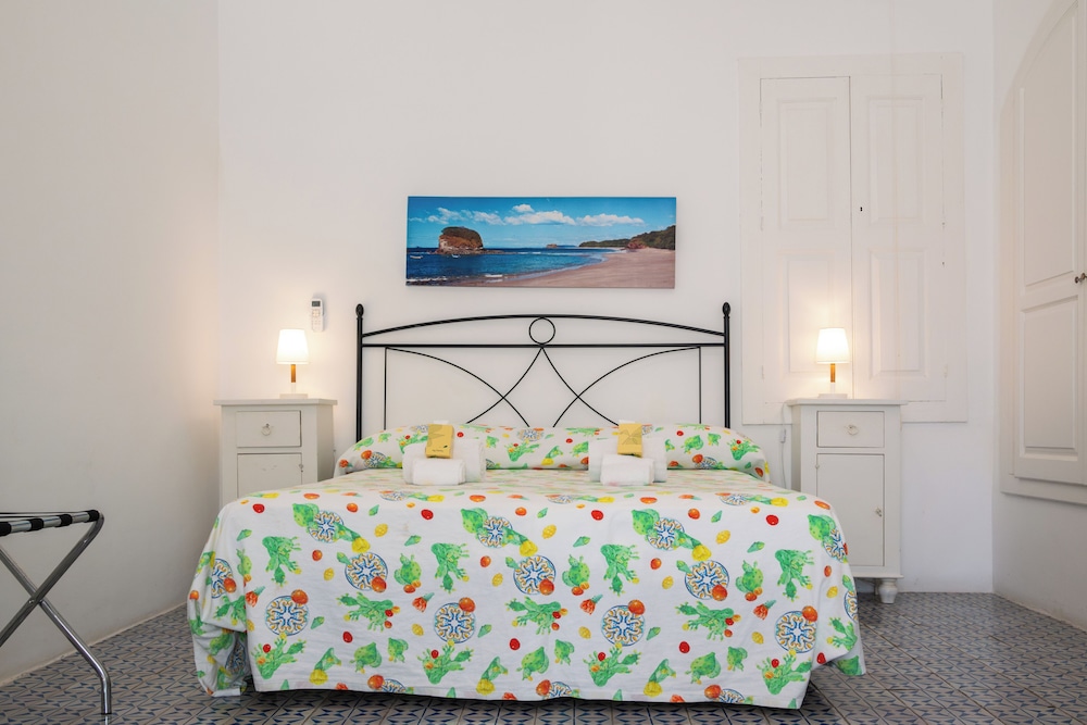 Double Room, Courtyard Area