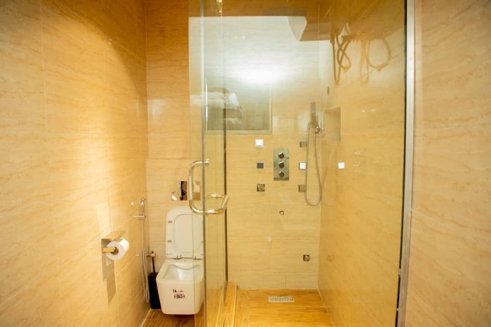 Executive Apartment photo 2
