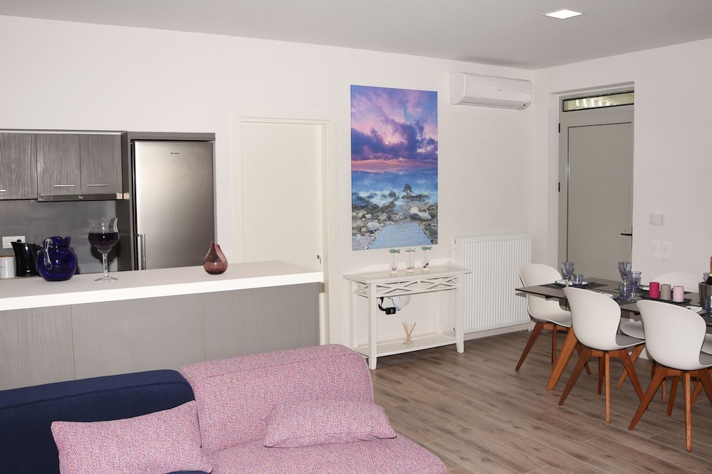 Family Apartment photo 3