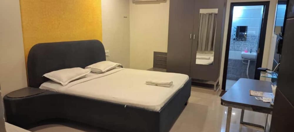 Standard Triple Room - Photo 2
