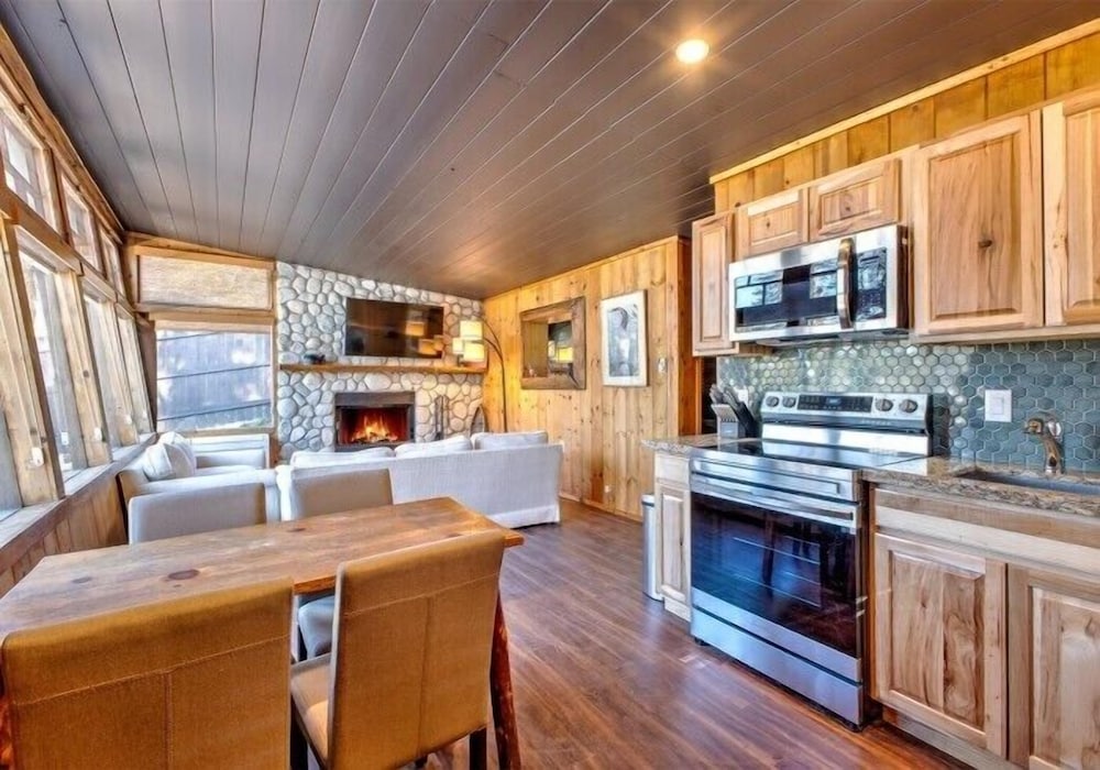 2 Bedroom Cottage - Sleeps 4