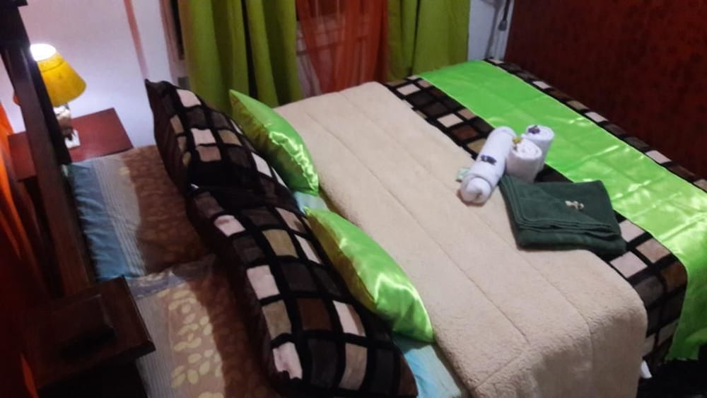 Basic Double Room, 1 Double Bed, Shared Bathroom photo 1