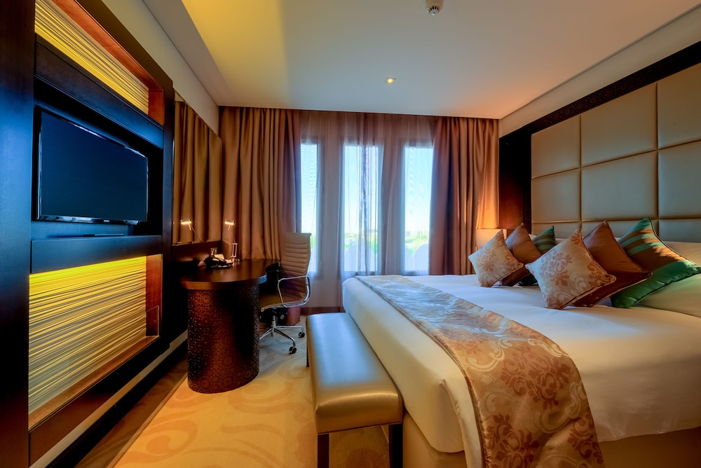 Suite, 2 Bedrooms photo 2
