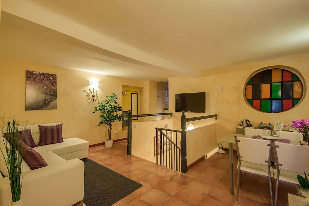 Apartment, 2 Bedrooms, Annex Building (7 pax) photo 1