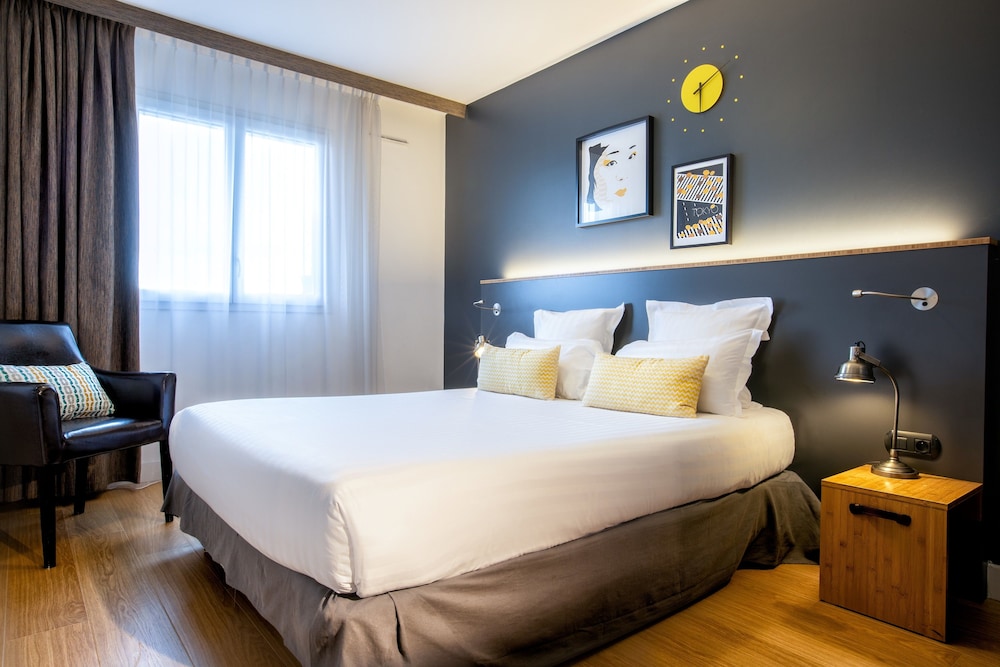 Superior Room, 1 Queen Bed