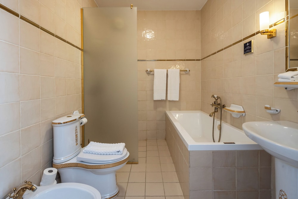 Deluxe Double Room - Photo 6