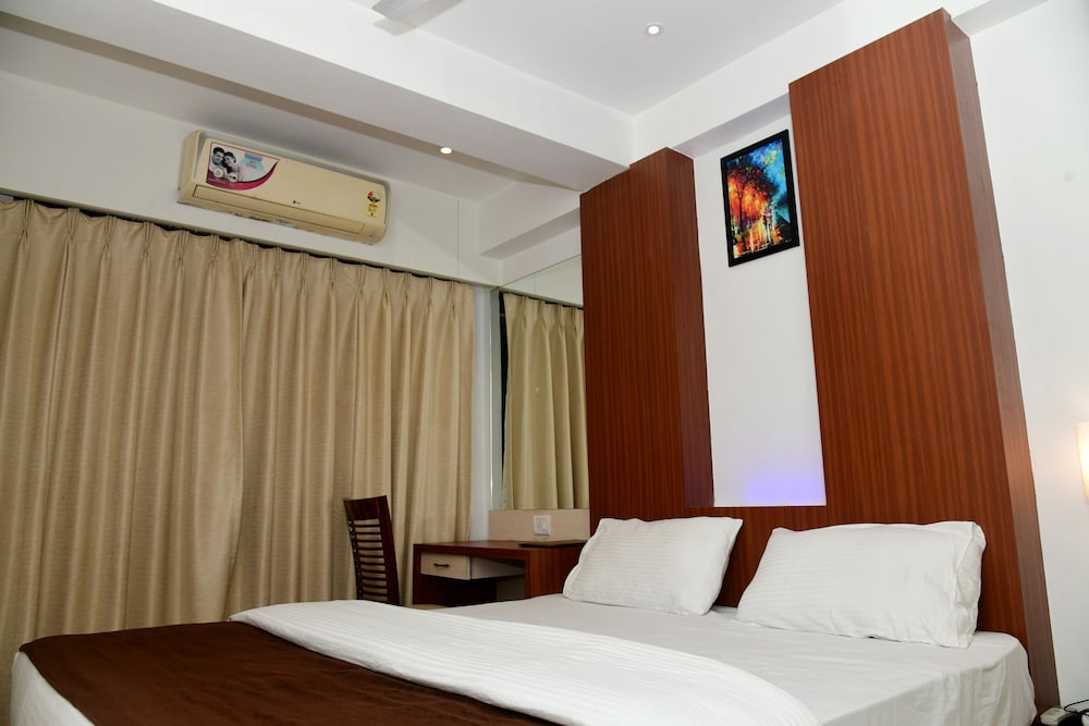 Executive Room - Photo 4