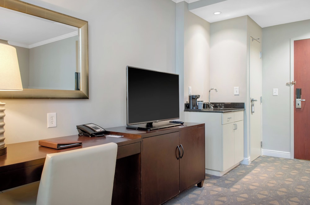 Suite (Hospitality Loft) - Photo 5