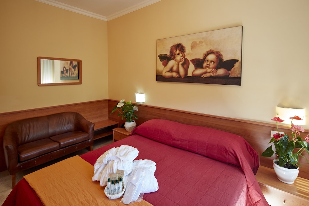 Double Or Twin Room photo 3