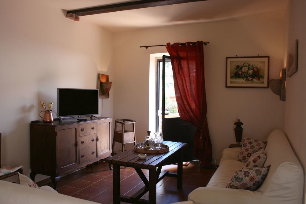 Villa, 4 Bedrooms photo 2