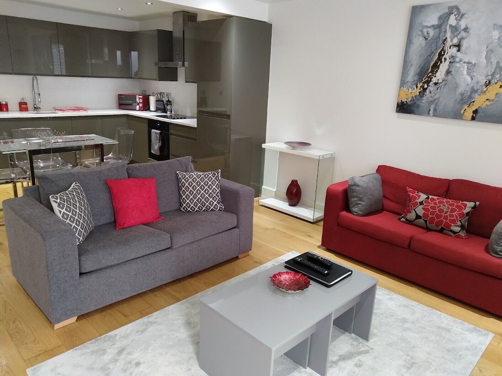 Luxury Apartment, Ensuite photo 1