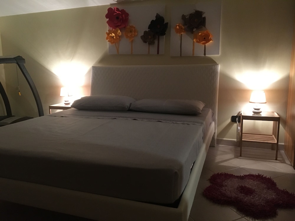 Double Room, Shared Bathroom photo 3