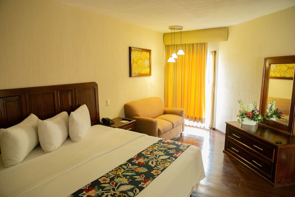 Presidential Suite photo 1