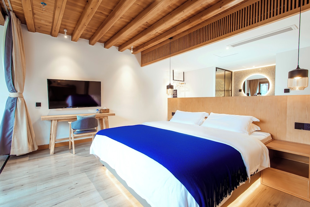 Classic Single Room, Mountain View