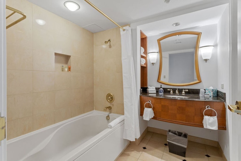 Best 2br3ba Beachfront Rental in Town Cozysuites, 사진 4