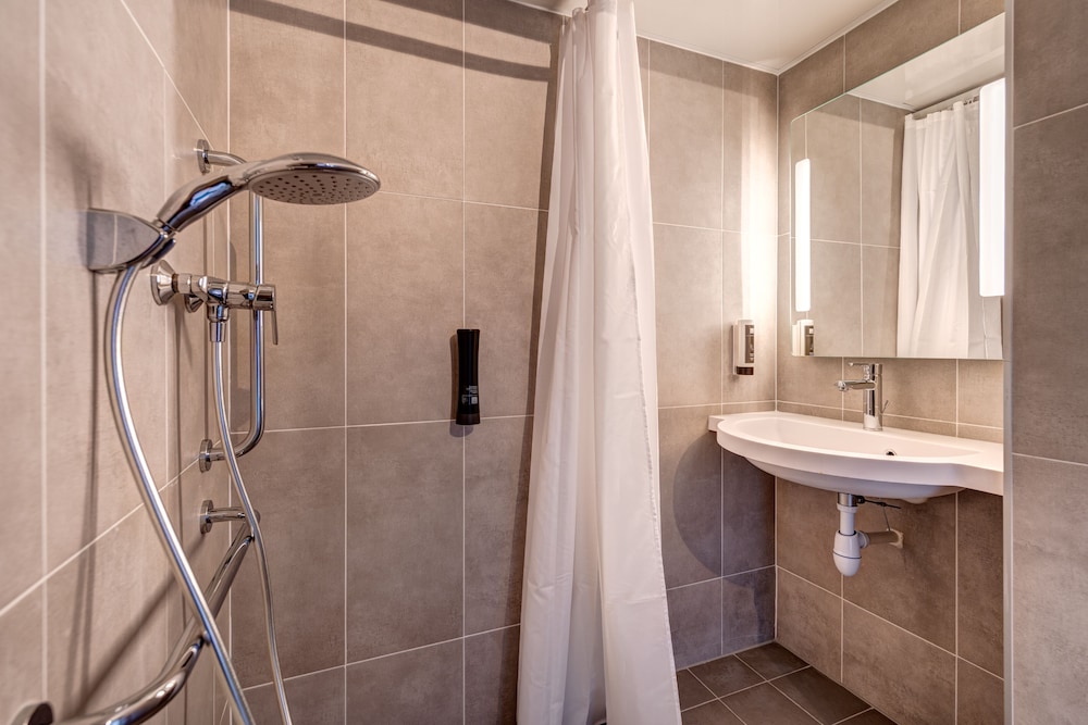 Double Room, Mobility Accessible, Non Smoking - Photo 7