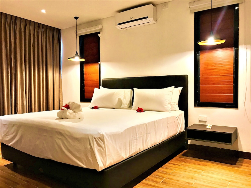 Seaview Villas - Photo 3