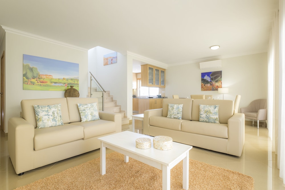 Premium Villa, 3 Bedrooms (Free Spa Included) photo 2