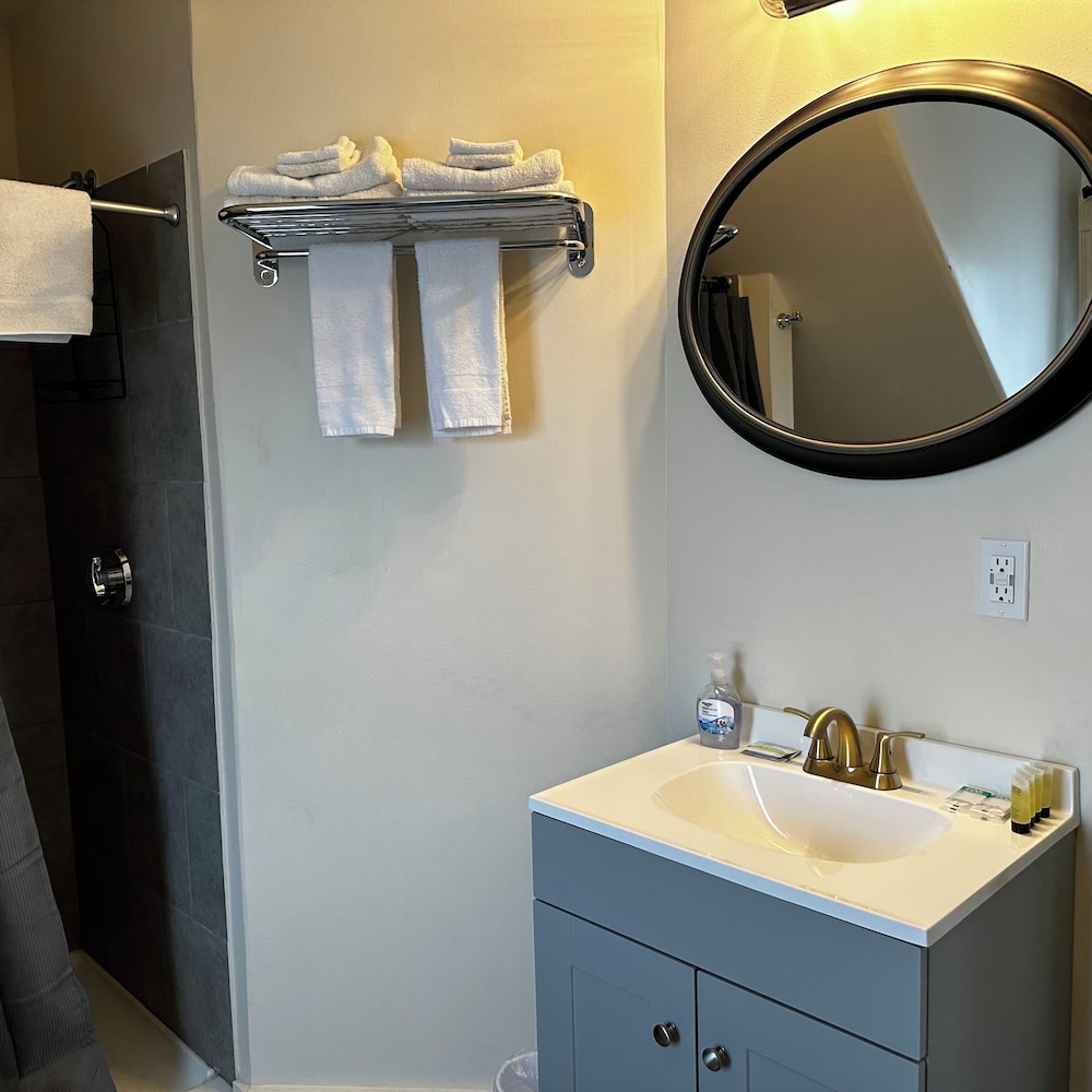 Unit 10 (Second Floor) photo 2
