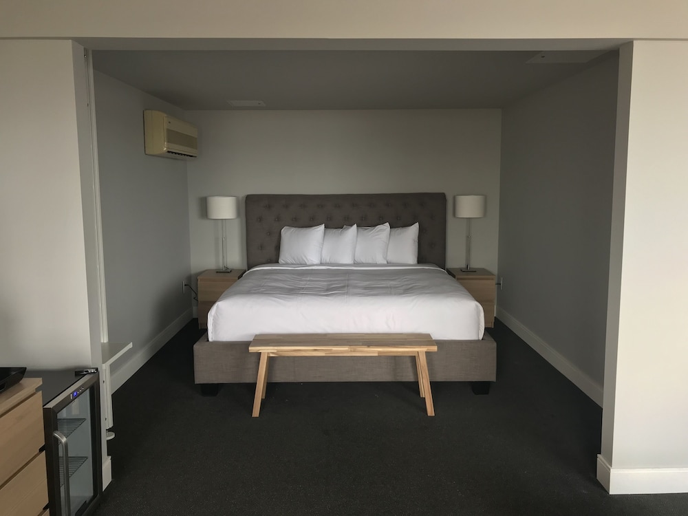 Premium Studio Suite, Harbor View, Lakeside photo 3