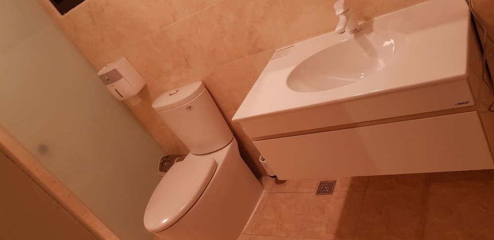 Quadruple Room - Photo 3
