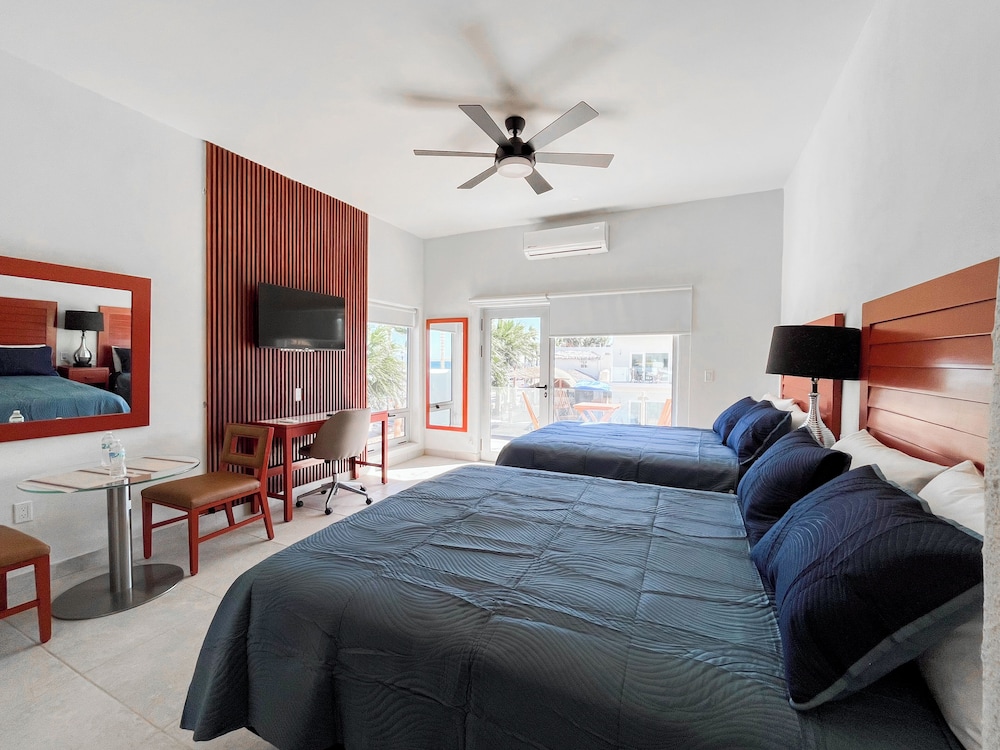 Deluxe Studio, Beach View