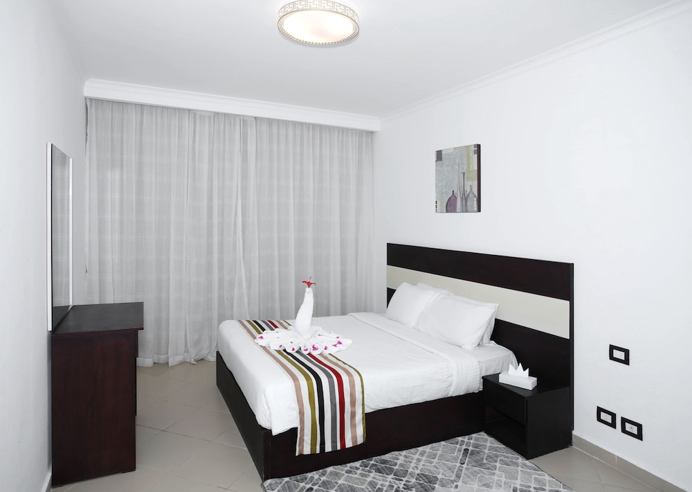 Superior Suite, 1 Queen Bed with Sofa bed, Resort View