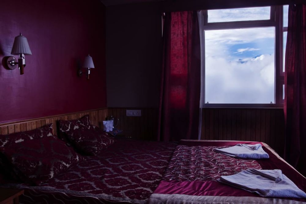 Basic Double Or Twin Room photo 3
