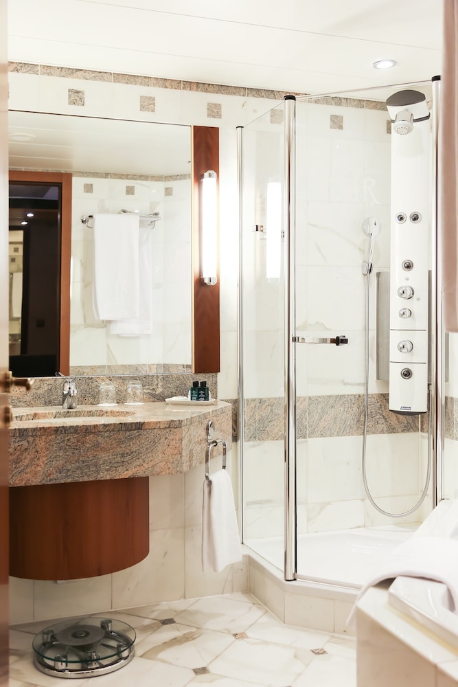 Royal Double or Twin Room photo 3
