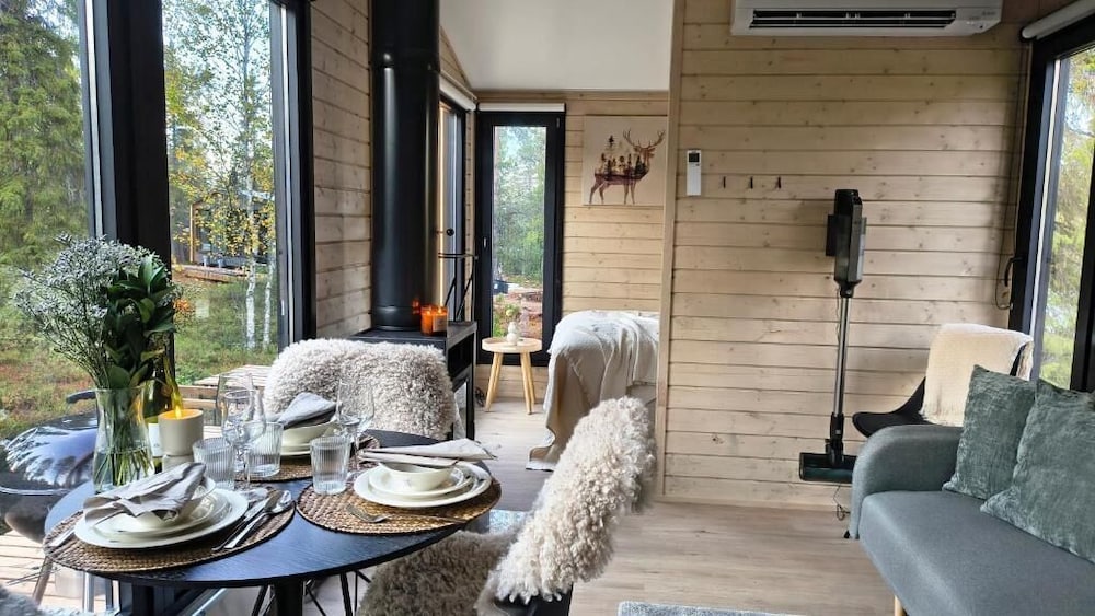 Superior Chalet, Valley View