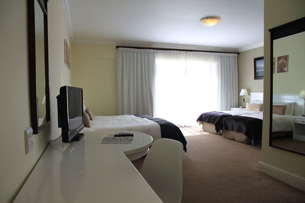 Triple Room - Photo 1