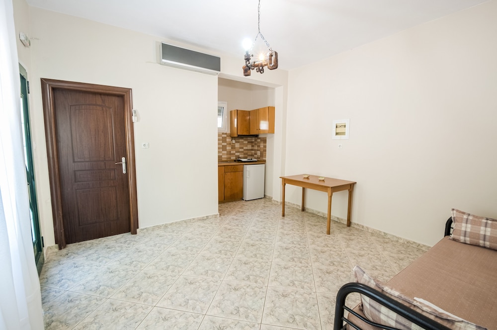 Apartment, Fireplace, Sea View photo 1