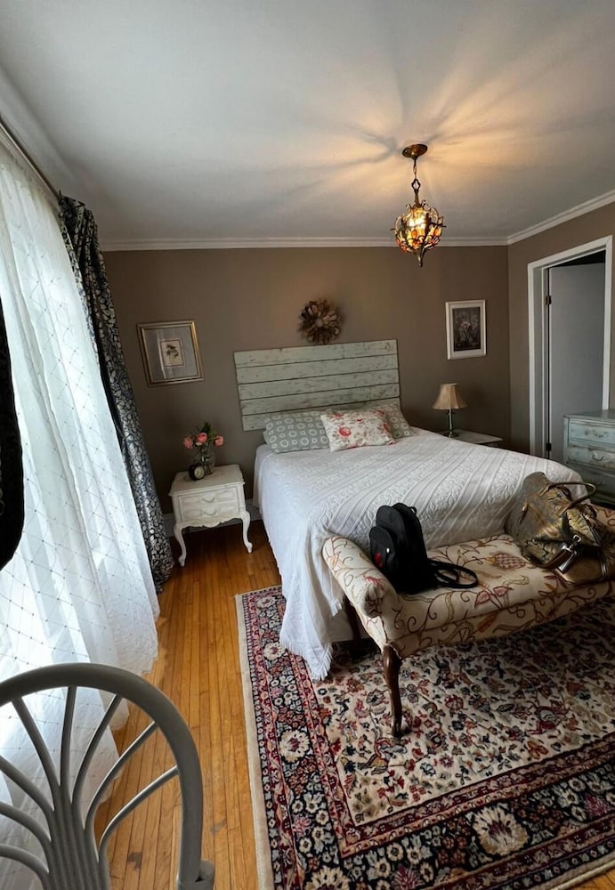 Suite, Private Bathroom, River View photo 1