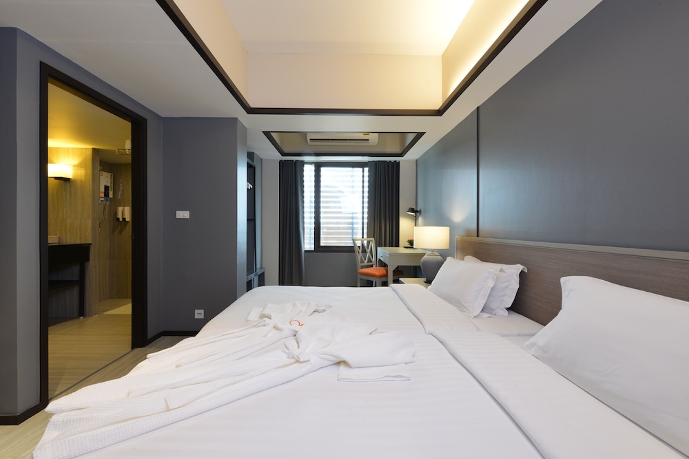 Junior Single Suite photo 3