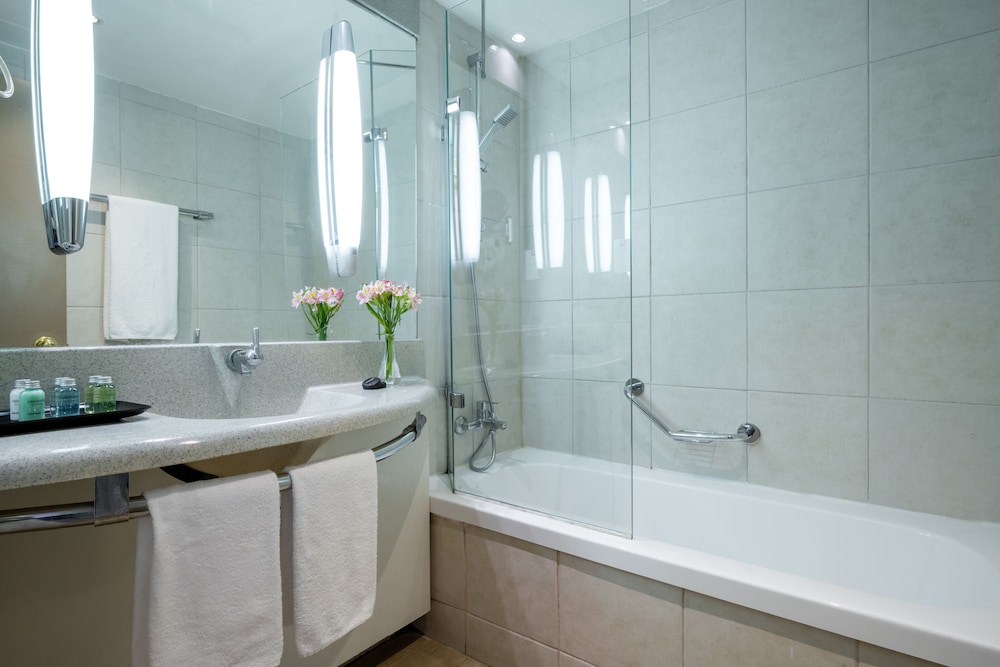 Superior Double or Twin Room - Photo 5