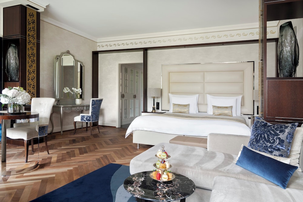 Junior Suite (Deluxe) photo 3