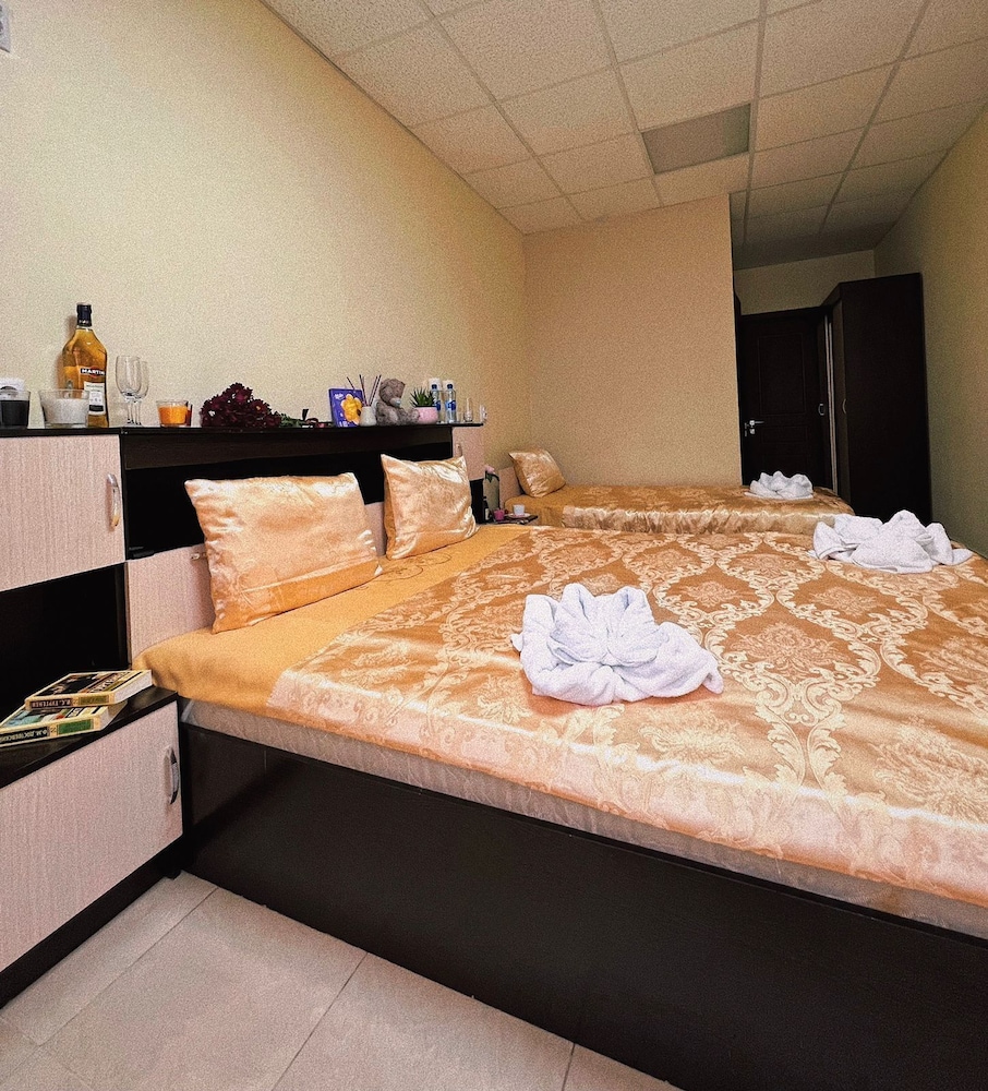 Family Double Room photo 2