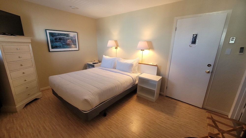 Comfort Room, 1 Queen Bed photo 2