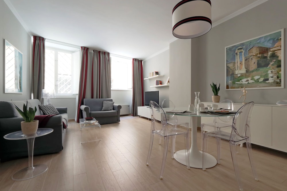 Apartment, 2 Bedrooms photo 1