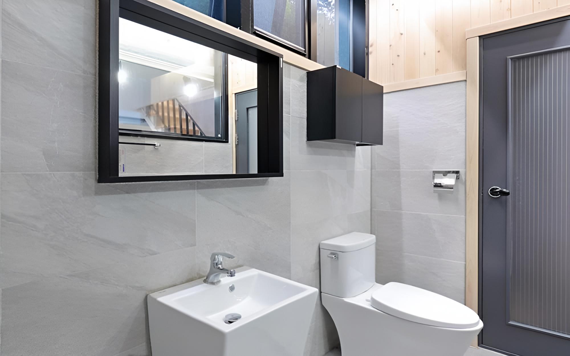 Room (Room 103 (Double layer Spa)) - Photo 9