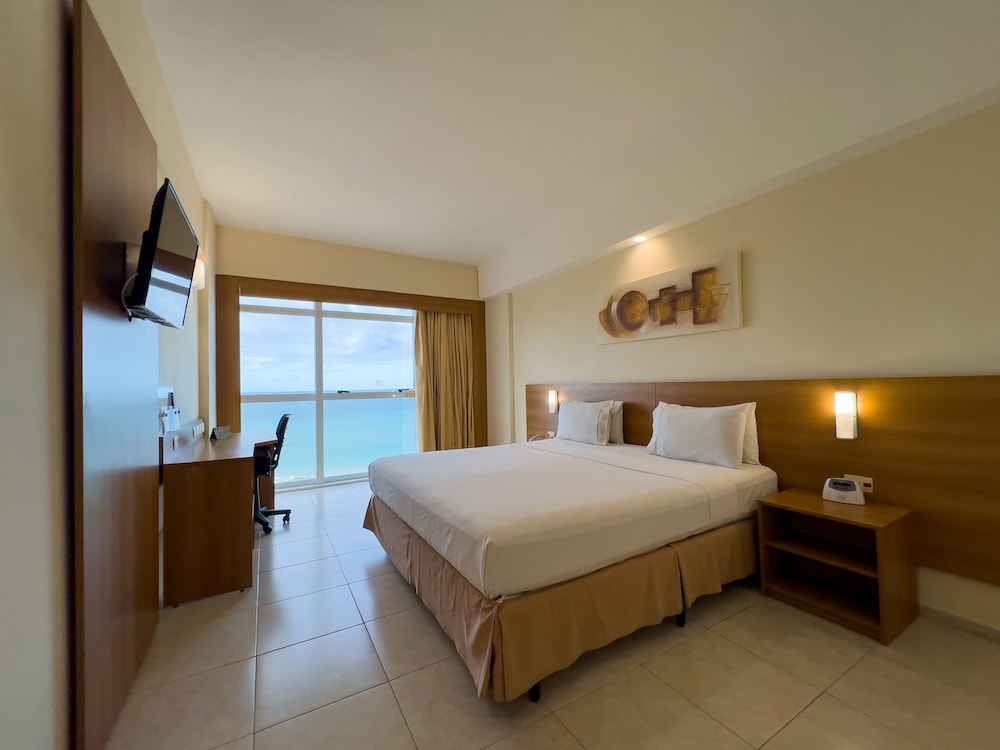 Superior Room, 1 King Bed, Sea View photo 1