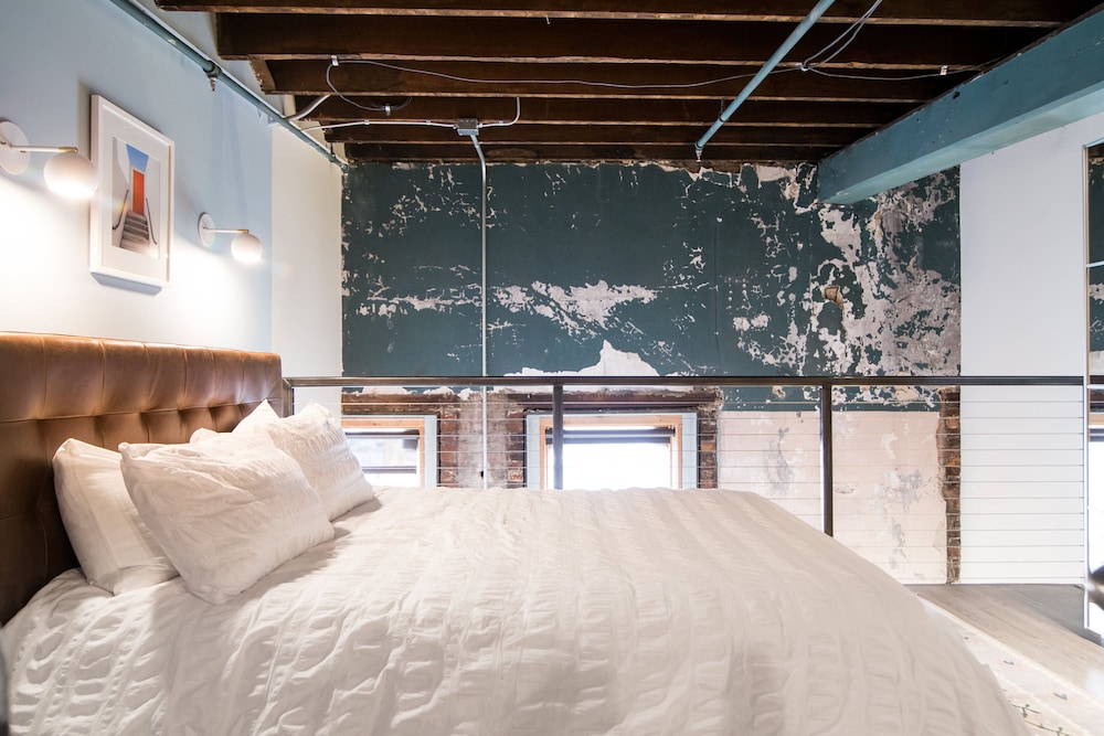 Loft 301 - 1.5 bath