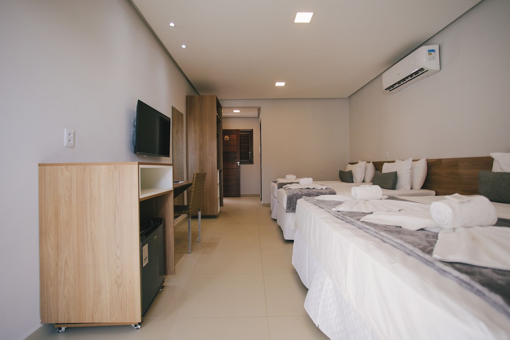 Classic Quadruple Room photo 2