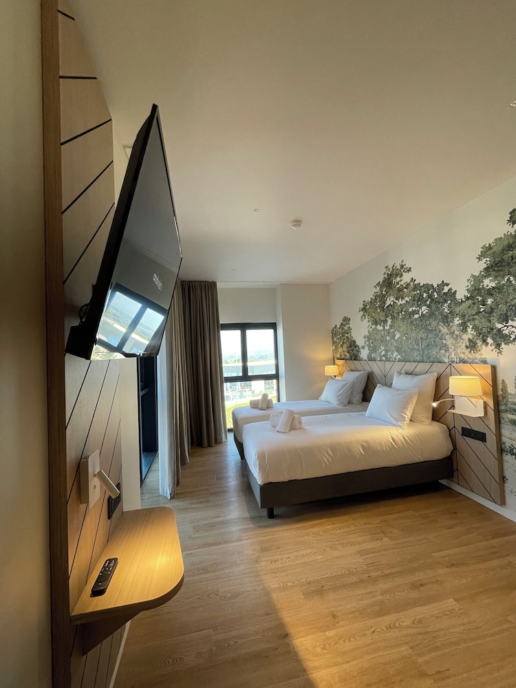 Superior Room, 2 Twin Beds photo 1