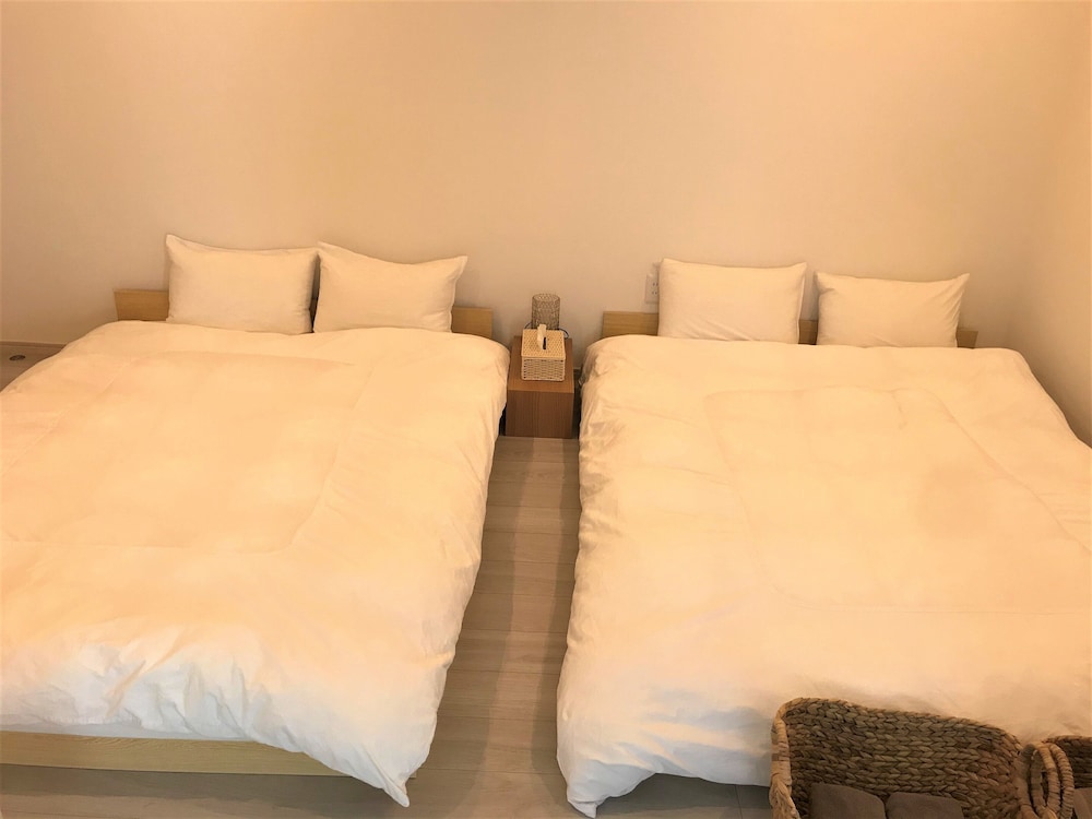 Apartment 3F photo 2