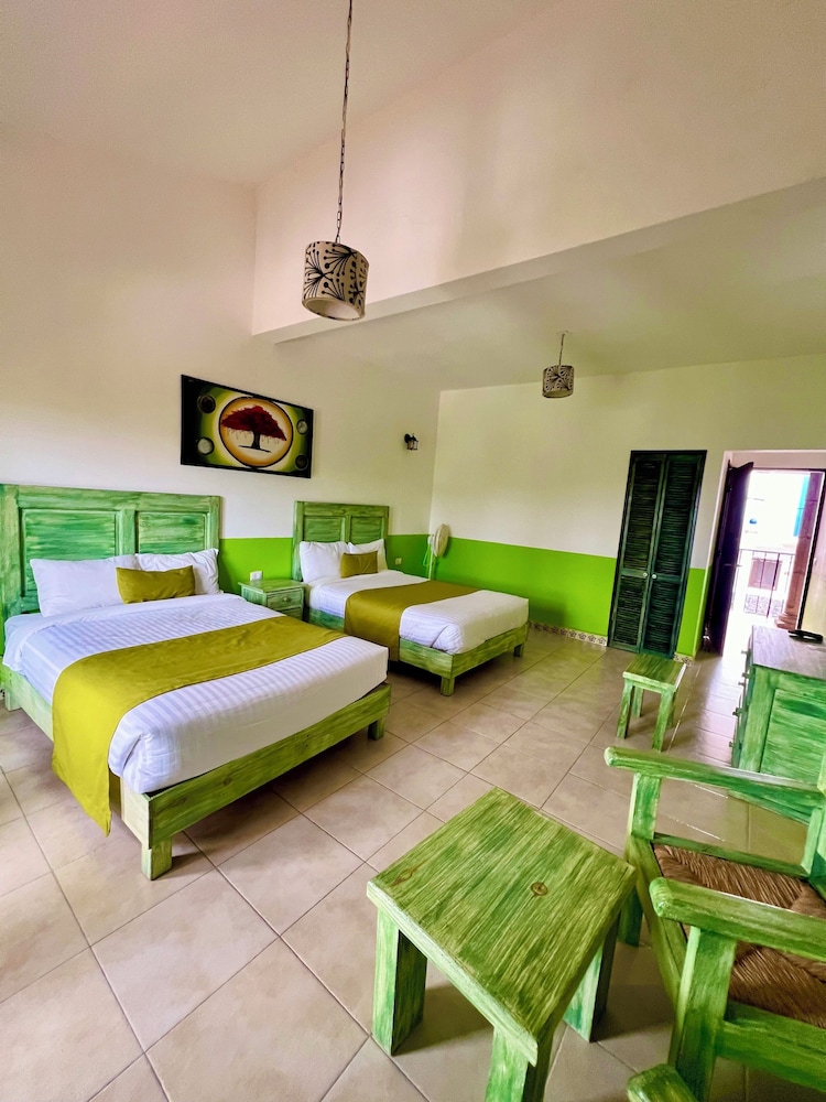 Double Room, 2 Double Beds