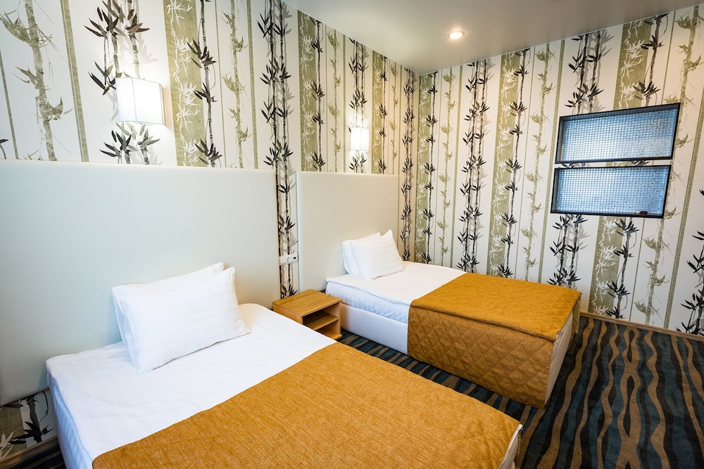 Comfort Twin Room photo 3