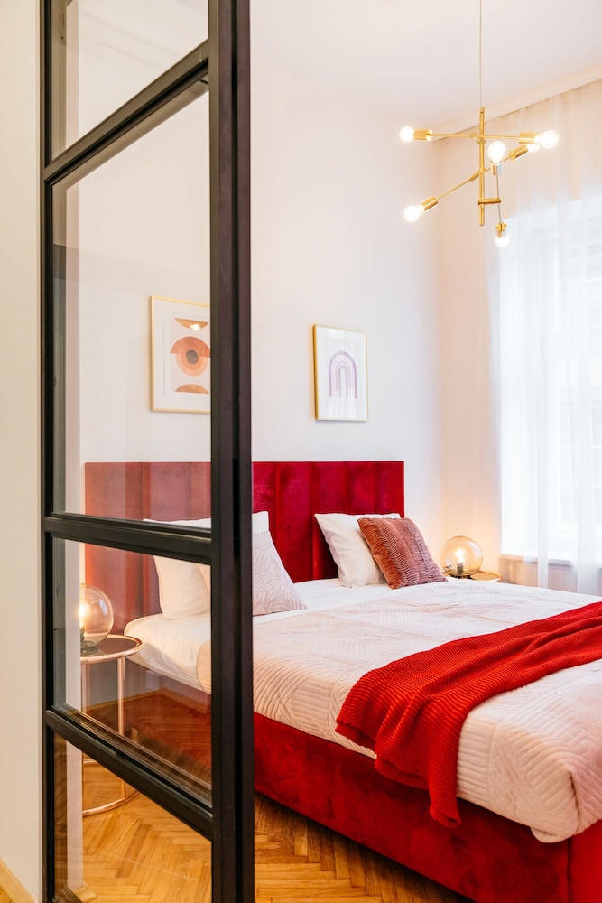 Comfort Apartment photo 1