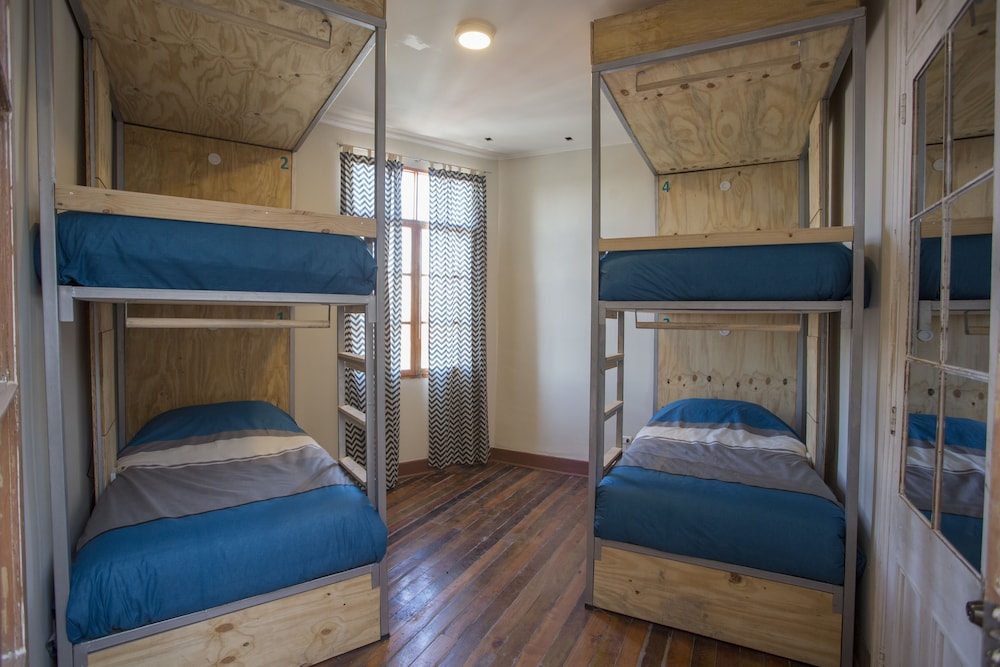 Standard Shared Dormitory, Women Only, Shared Bathroom photo 2