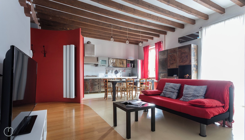 Apartment (1 Bedroom)